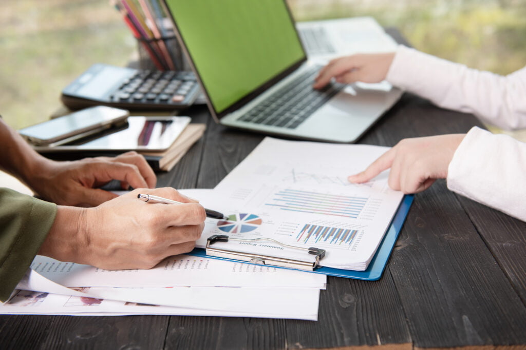 Community Management Services and Financial Reports